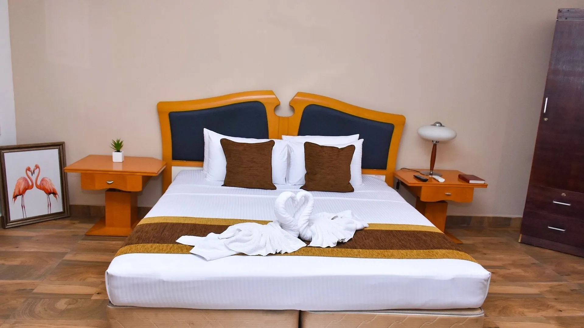 Aradhana Airport Hotel Negombo