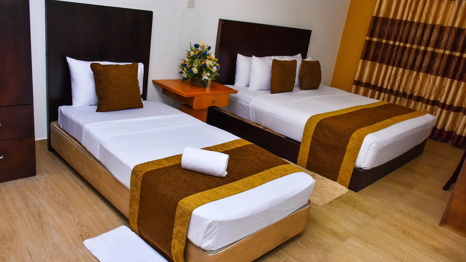Aradhana Airport Hotel Negombo 3*,  Šrí Lanka